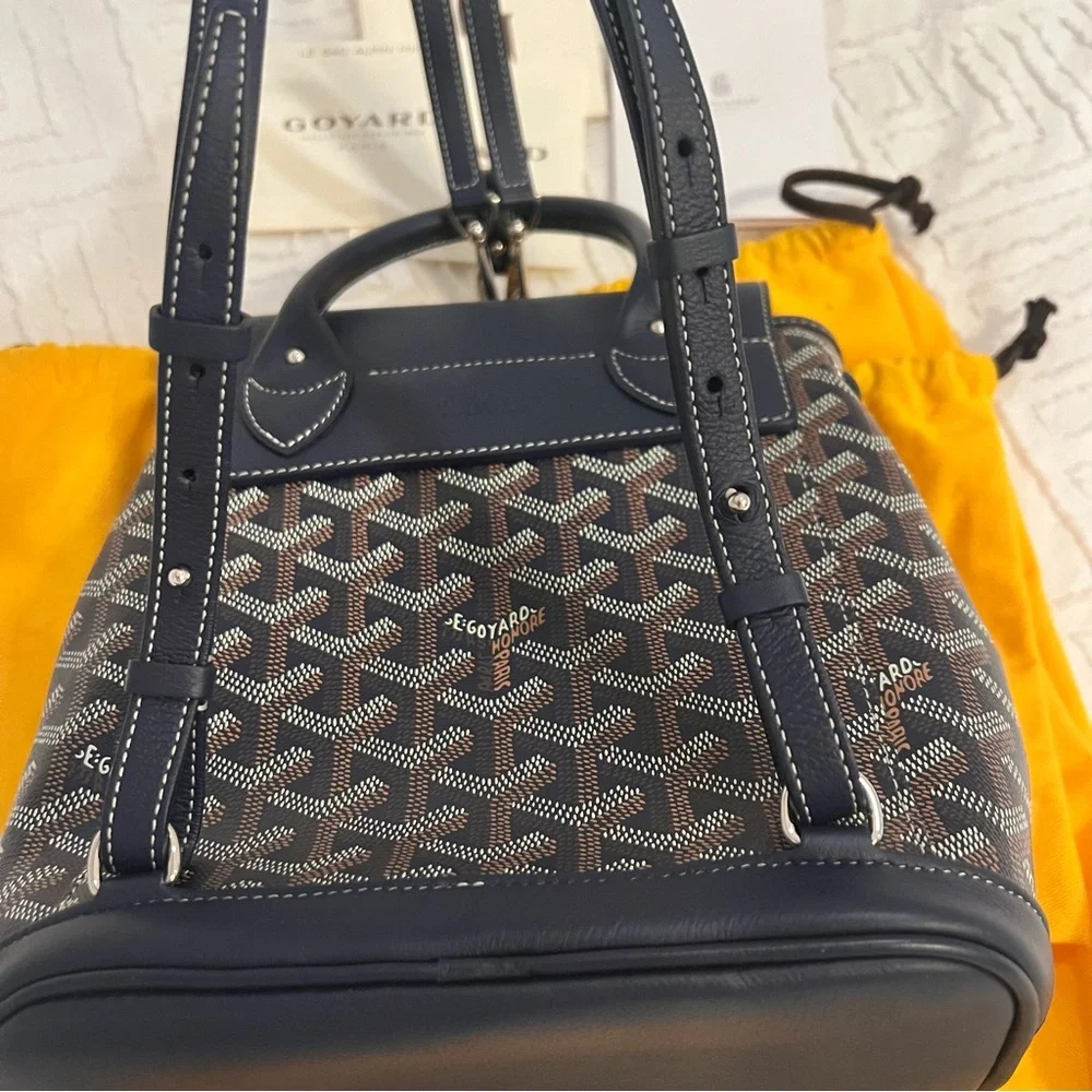 Goyard Alpin Mini Backpack – Navy Blue - Picture 5 of 12